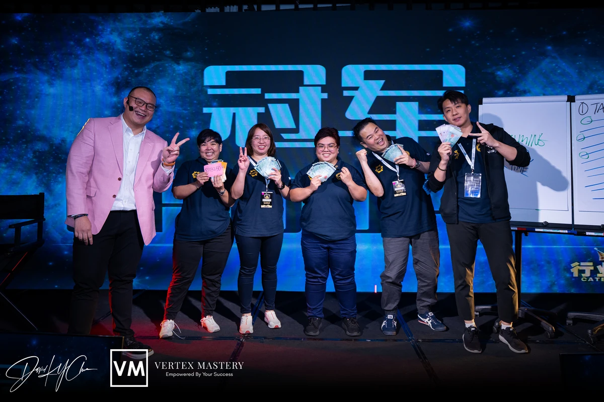 Founders and participants at a Vertex Mastery event, photo 12