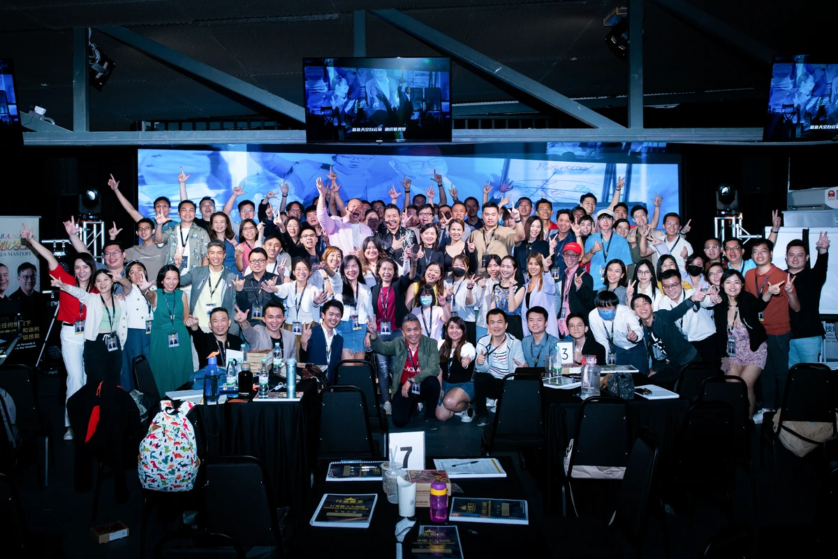 Founders and participants at a Vertex Mastery event, photo 5